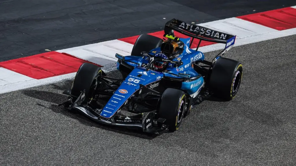 Carlos Sainz Jr, durante los test de Baréin