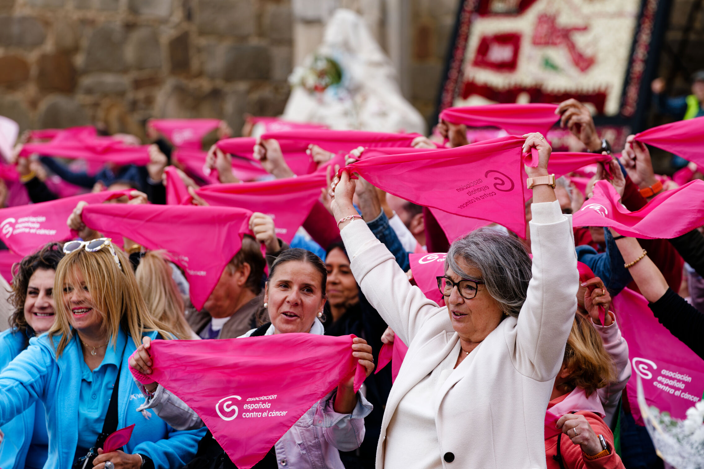 Foto: Foto de archivo del Día Internacional del Cáncer de Mama en Ávila. (EFE/Raúl Sanchidrián)