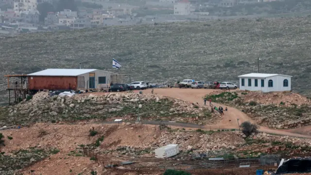 Nuevo asentamiento israelí cerca de la ciudad palestina de Shuqba, en la Cisjordania ocupada (9 de febrero de 2026).