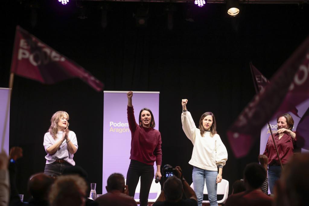 Irene Montero y Ione Belarra, en un acto de Podemos por la campaña electoral en Aragón.