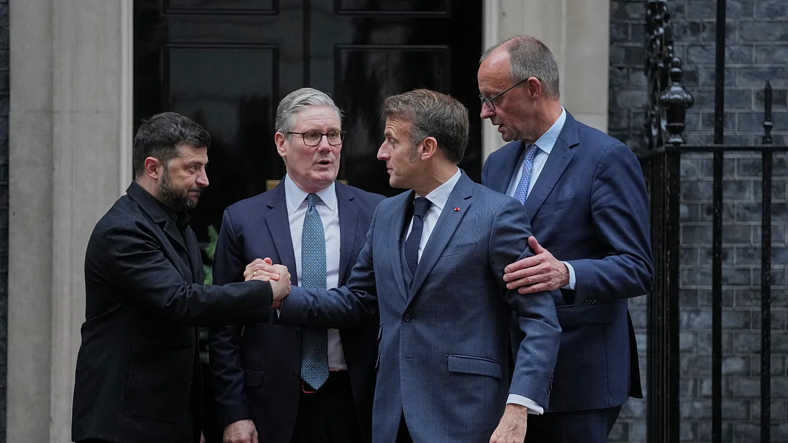 Ukrainian President Volodymyr Zelensky with Britain's Prime Minister Keir Starmer, French President Emmanuel Macron, and German Chancellor Friedrich Merz, 8 December 2025.