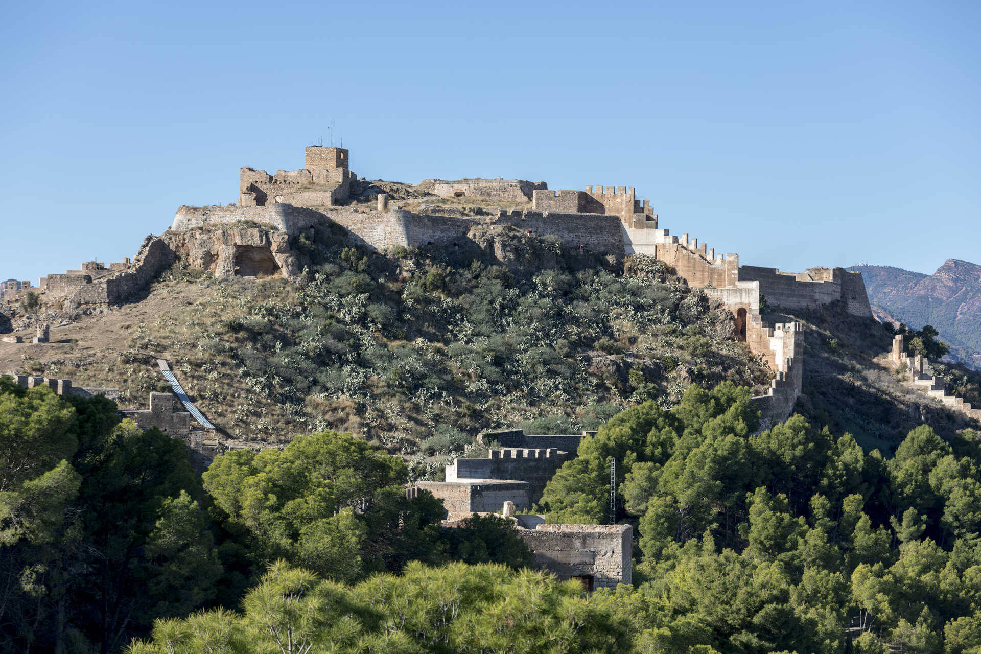 Foto: Sigue los pasos del Cid Campeador en este castillo de Valencia. (Comunitat Valenciana)