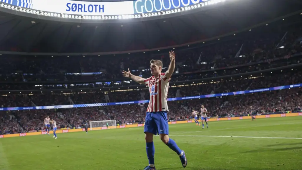 Alexander Sörloth, celebrando un gol con el Atlético de Madrid en el Metropolitano