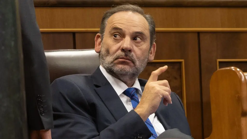 Jose Luis Ábalos, en su escaño en el Congreso durante su época como diputado
