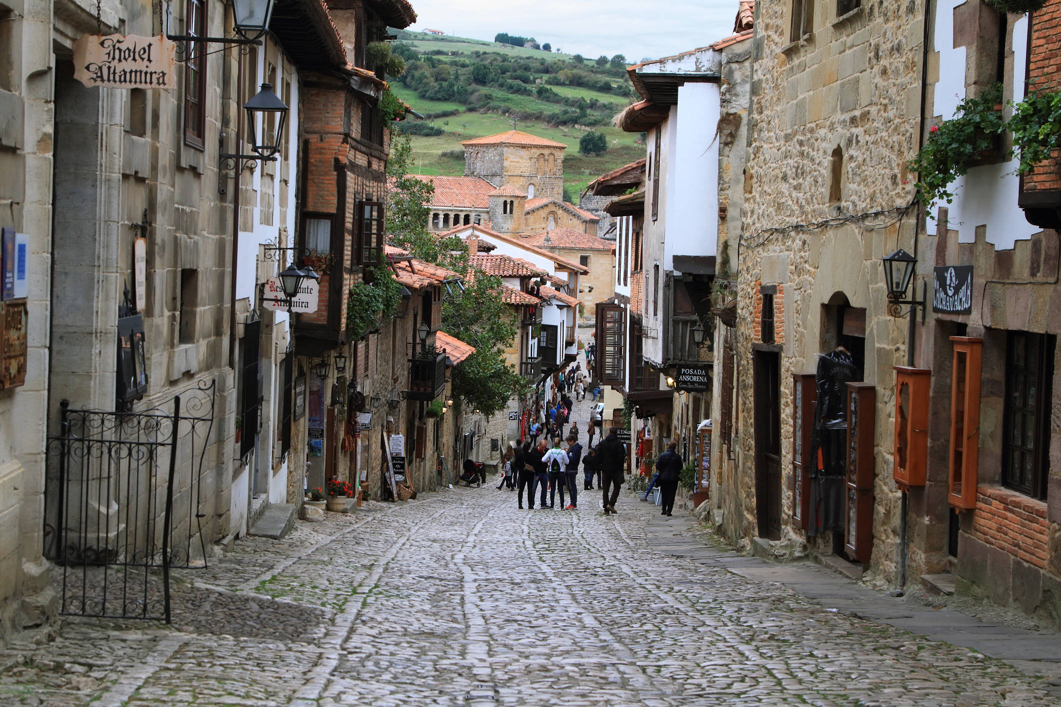 Las calles de Santillana del Mar (iStock)