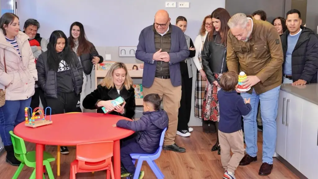 Inauguración del nuevo Centro de Atención Temprana de Santomera, con capacidad para 44 menores de 0 a 6 años. Ayuntamiento de Santomera