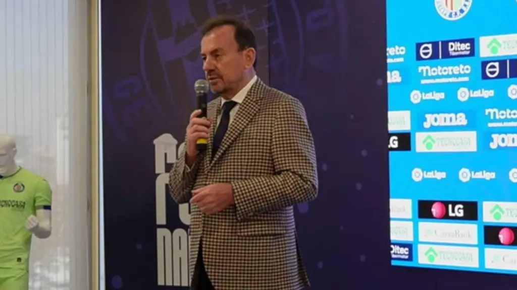 Ángel Torres, durante un evento del Getafe.