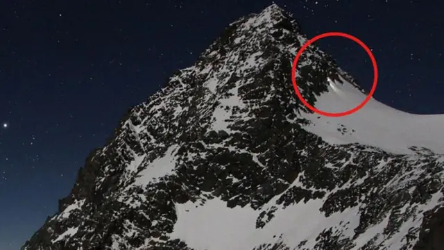 Imágenes del descenso de la cima de Thomas P.