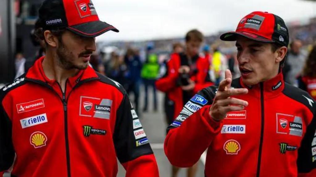 Pecco Bagnaia y Marc Márquez.