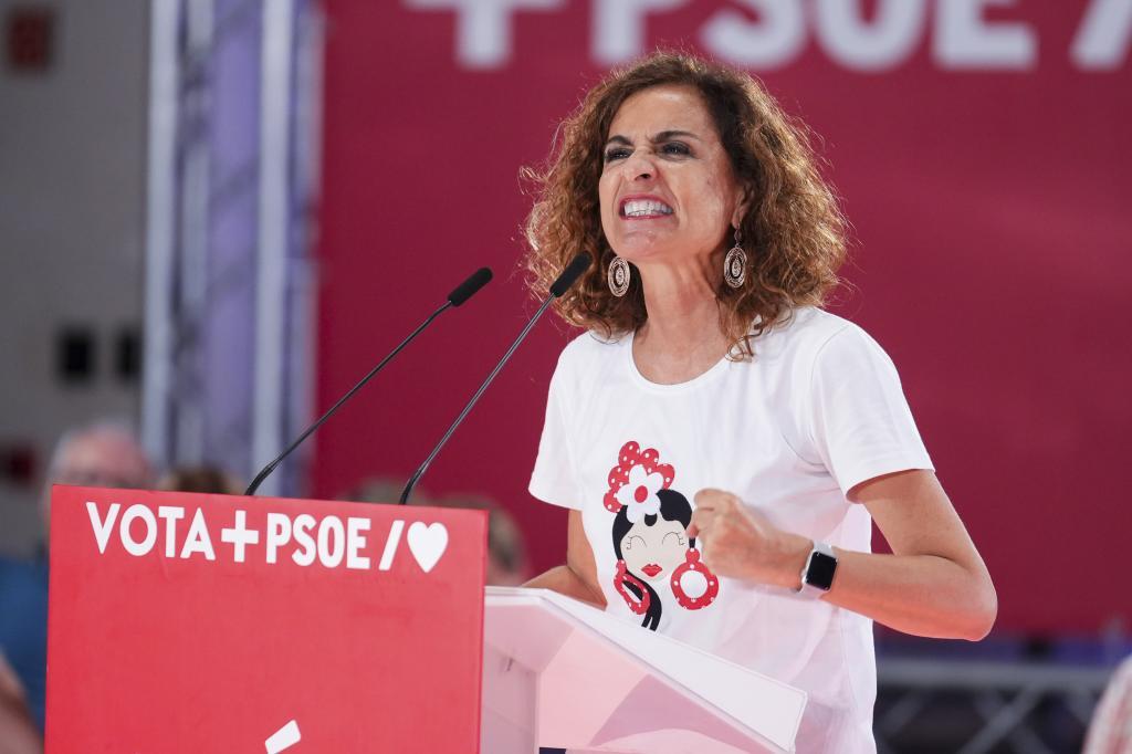 María Jesús Montero, en un acto del PSOE en Andalucía para las elecciones europeas de 2024.