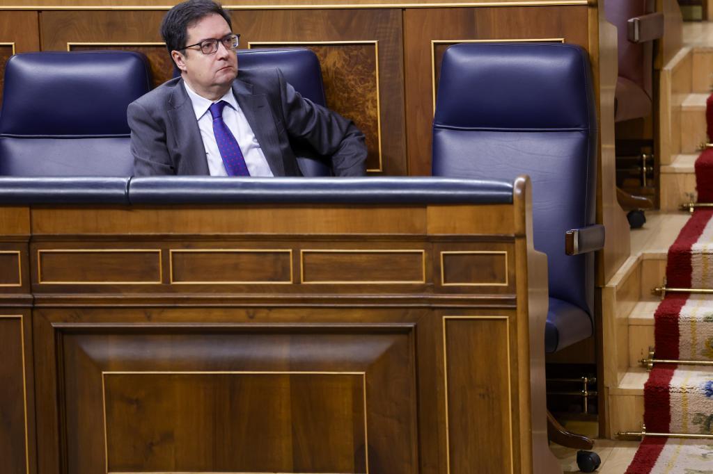 Óscar López, durante un pleno en el Congreso de los Diputados.