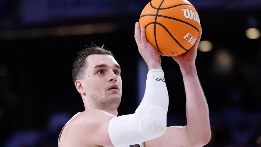 Mario Hezonja, durante un partido del Real Madrid.