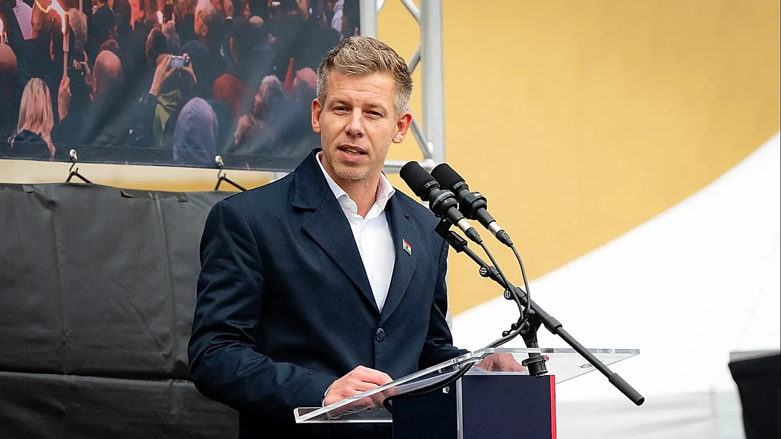 Leader of the Hungarian opposition Tisza Party Péter Magyar.