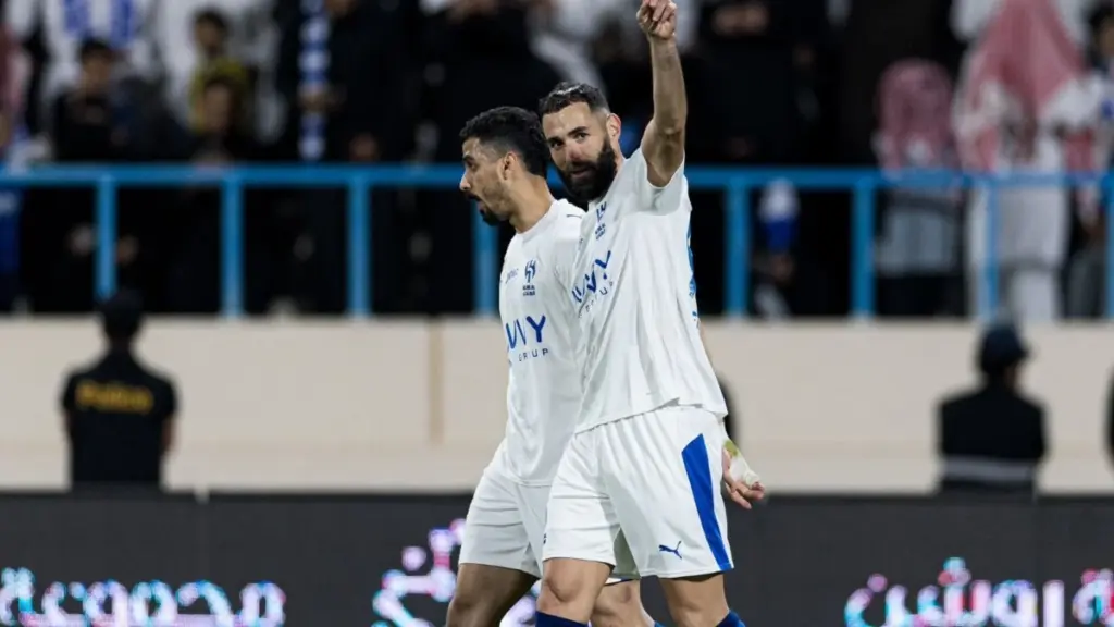 Benzema reina en Arabia: un debut de ensueño que asfixia al Al Nassr de Cristiano