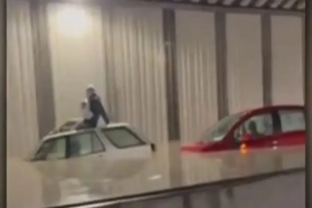 Caos en Madrid: inundaciones y rotura de tubería bloquean el aeropuerto de Barajas