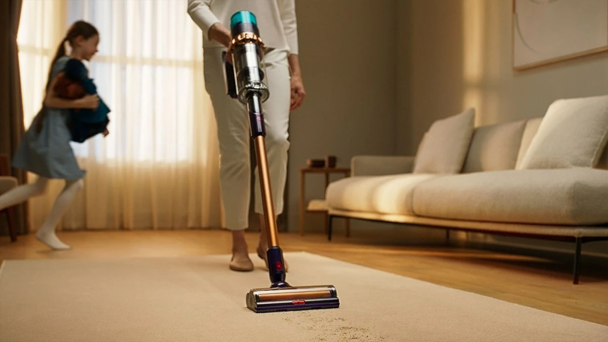 Dyson V10 Submarine: La herramienta que hará tus suelos impecables (y te ahorrará horas) - image 1