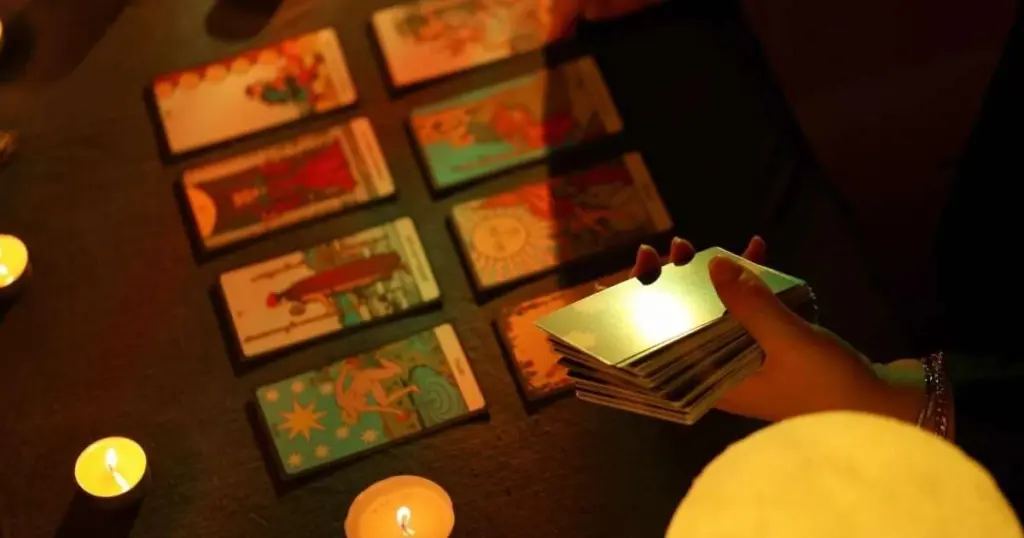 El tarot del 22 de febrero de 2026: Tu señal del universo para 12 signos