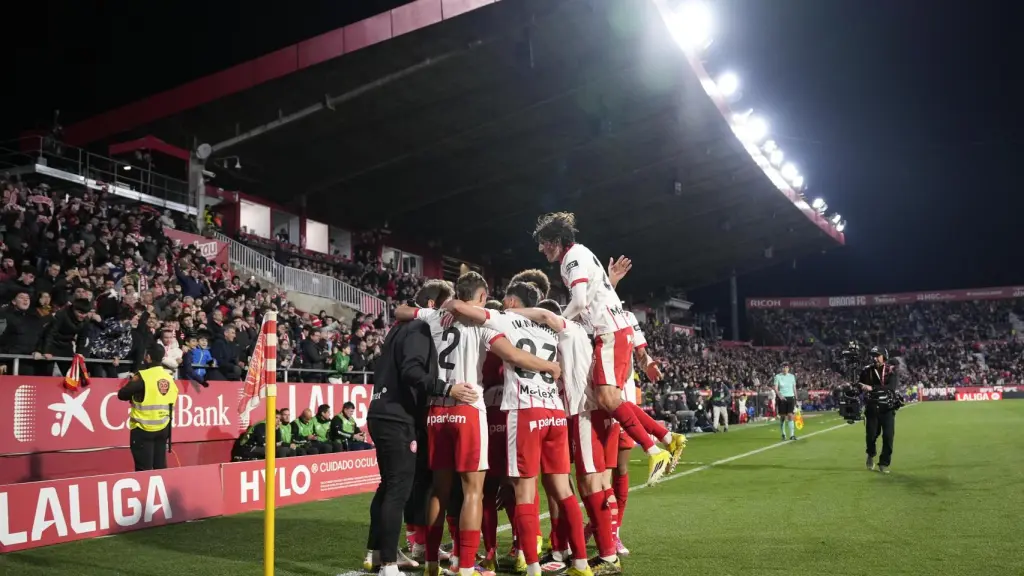 El Girona celebra uno de los goles ante el Barça.