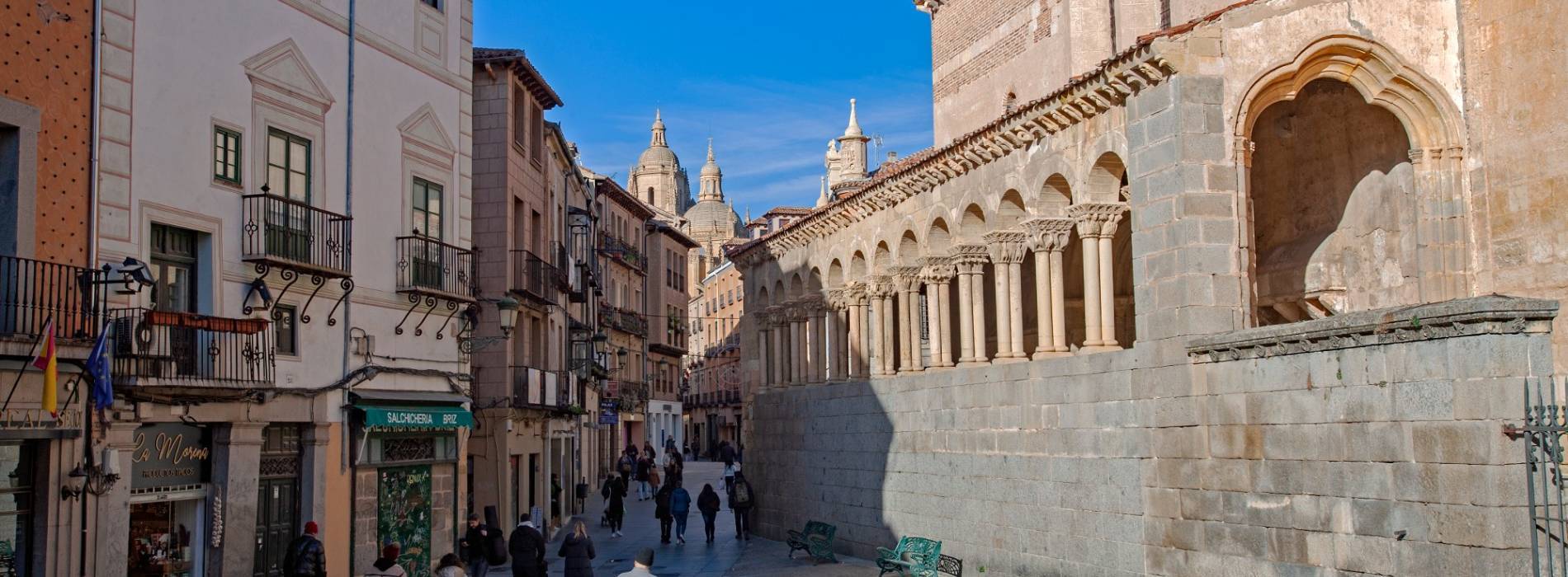 Foto: la ciudad medieval con un casco histórico Patrimonio de la Humanidad que la convierte en una de las más bonitas de España. (Turismo de Castilla y León)