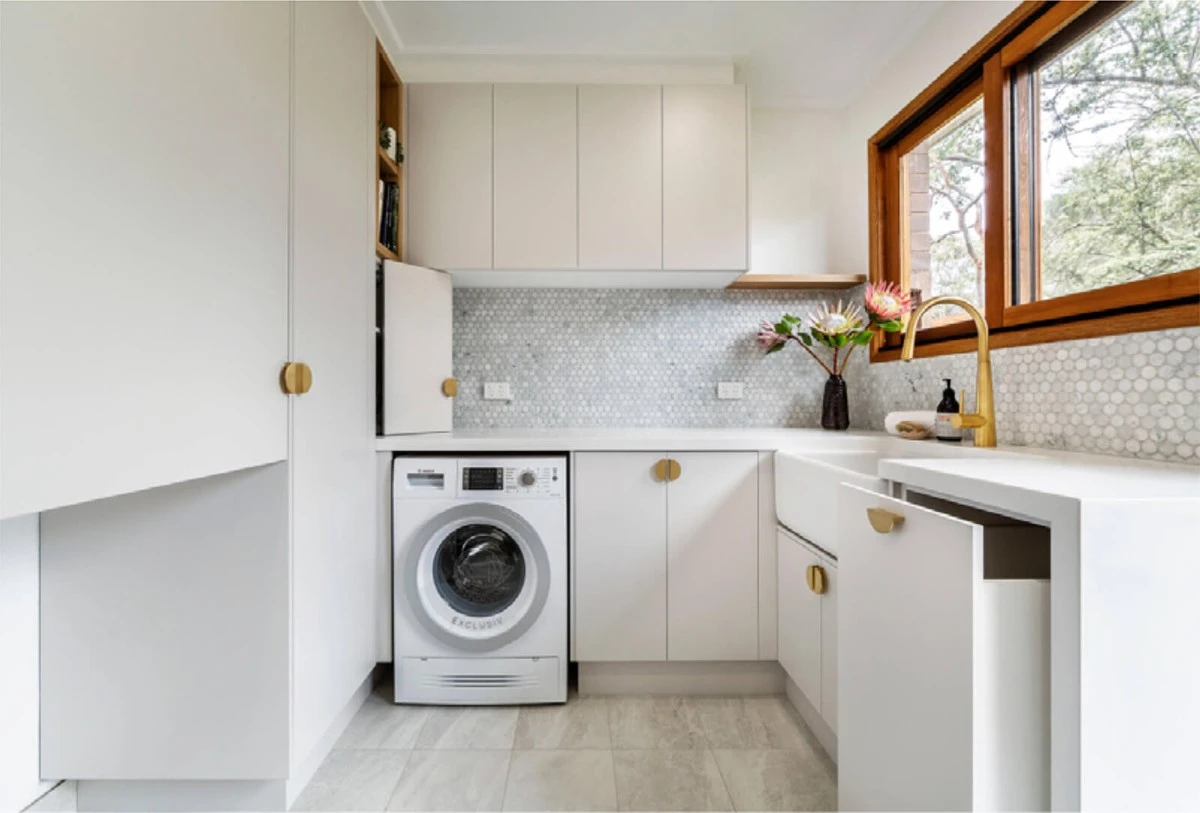 Lavanderos invisibles: puertas escamoteables y diseño de interiores para ocultar la colada - image 1