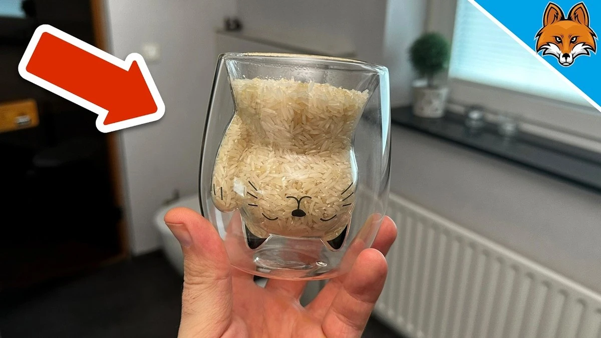 Por qué los expertos en orden ponen un frasco con arroz en el baño - image 1