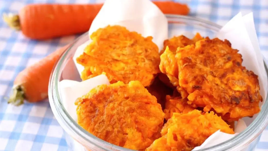 Por qué los nutricionistas prefieren las tortitas de zanahoria al horno