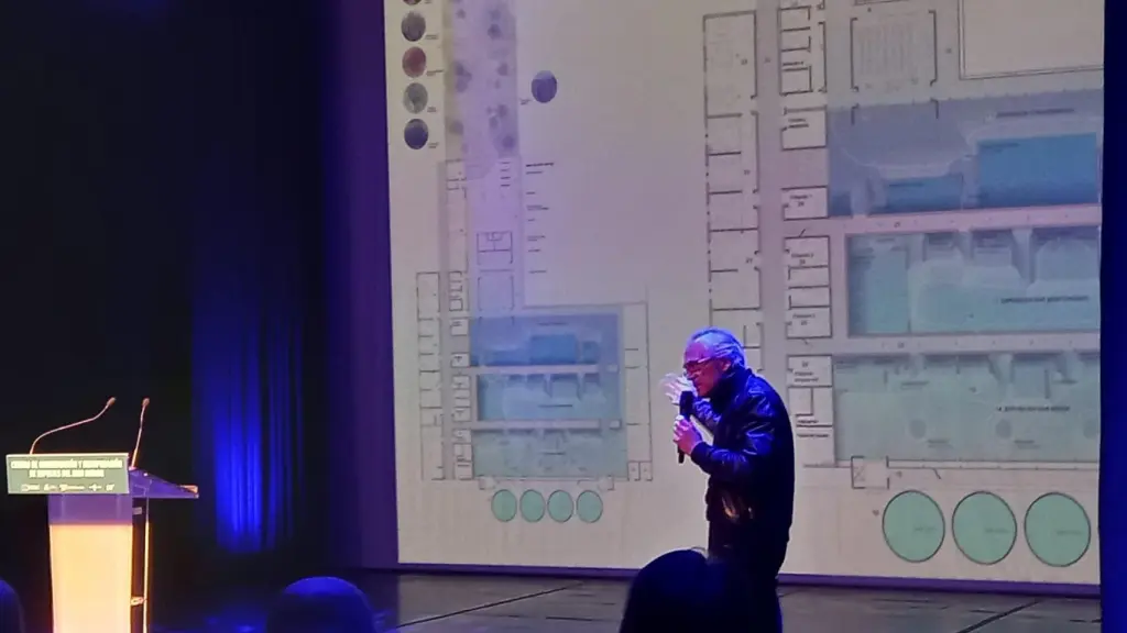 El arquitecto José Manuel Chacón, explicado con detalle las innovaciones del proyecto