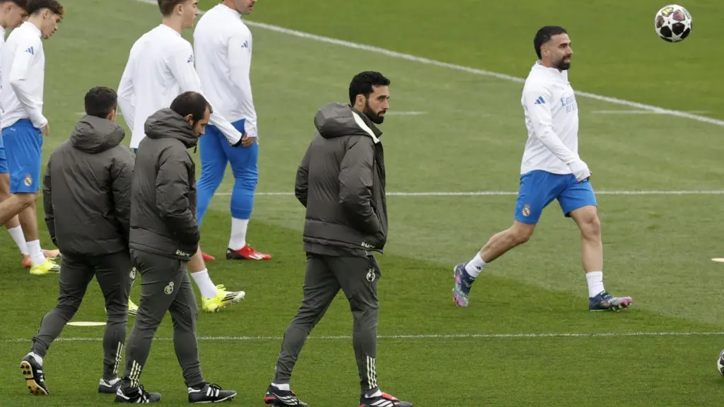 Álvaro Arbeloa, en el entrenamiento del Real Madrid