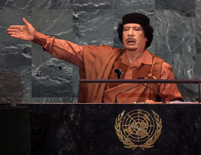 Muamar al Gadafi.