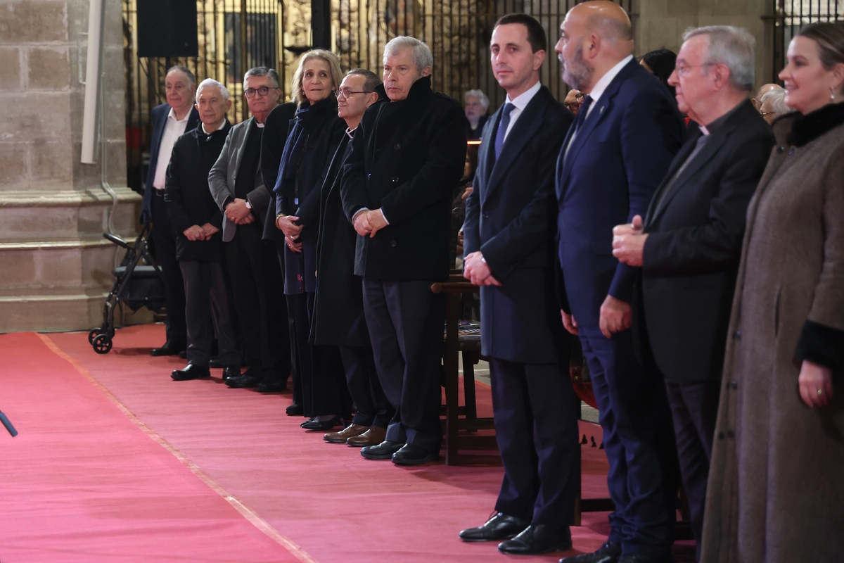 La infanta Elena durante la celebración del concierto de Pascua en la catedral de Mallorca