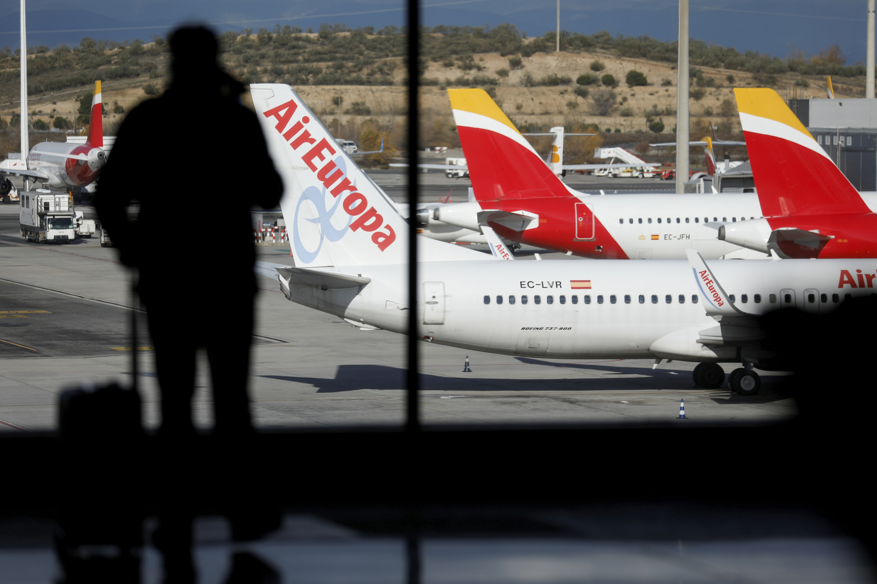 Aviones de Air Europa e Iberia en Barajas durante la pandemia.