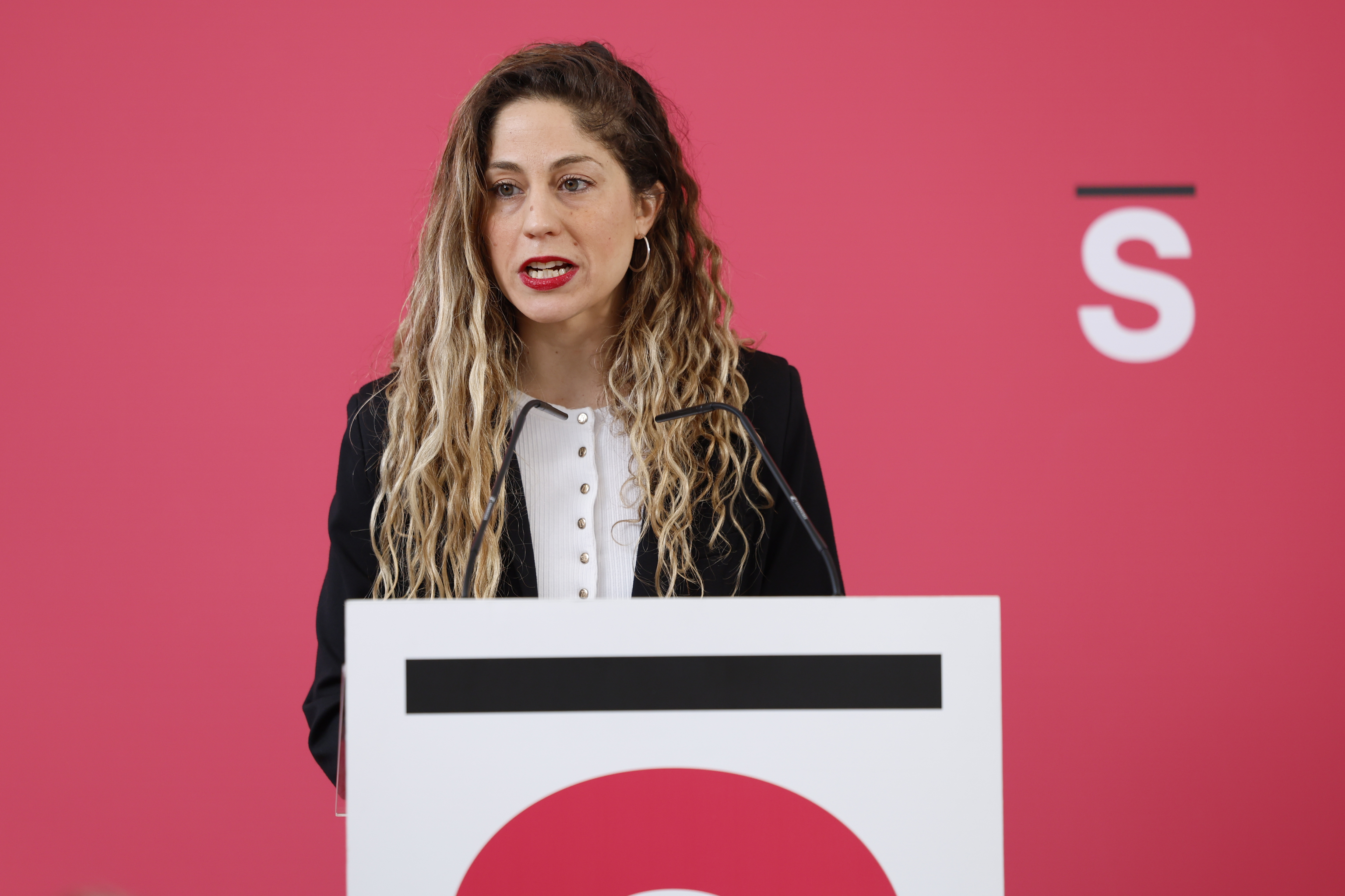 La co-coordinadora de Sumar Lara Hernández.