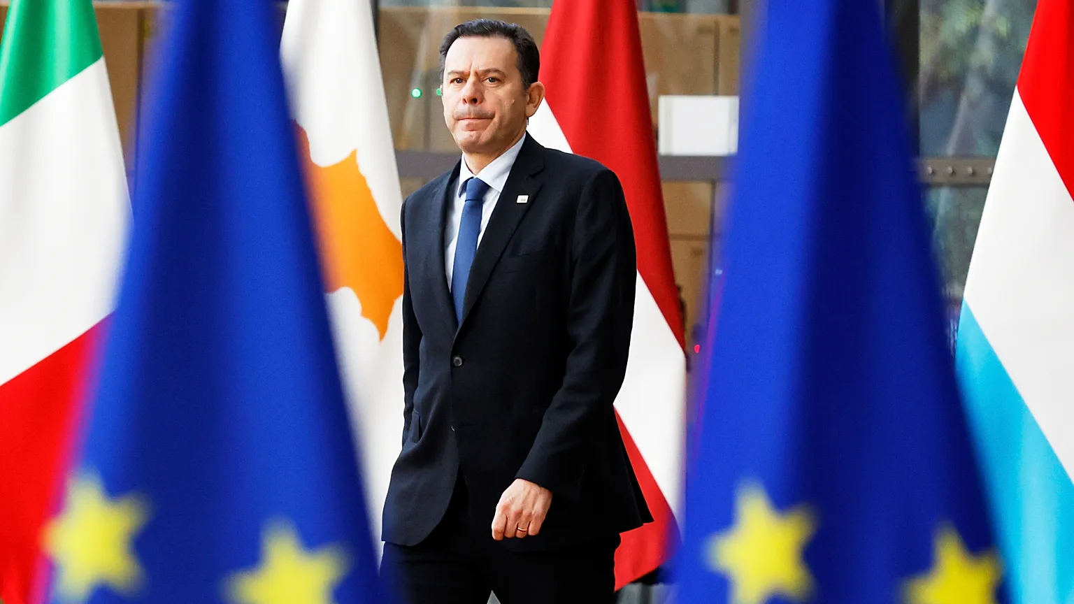 Luís Montenegro arrives for an EU summit at the European Council building in Brussels on Thursday, 20 March 2025.