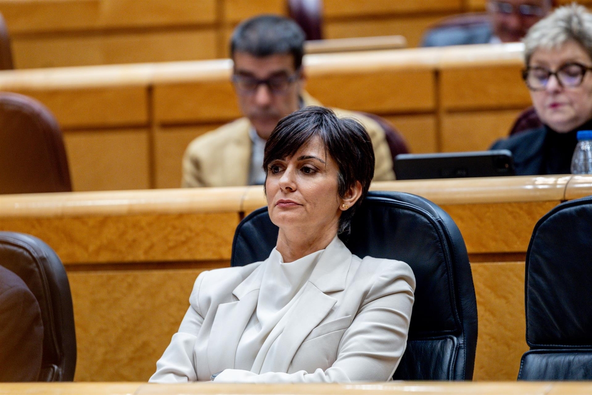 La ministra de Vivienda, Isabel