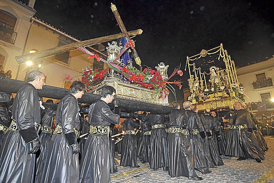 Uno de los actos de la Semana Santa de Sagunto.