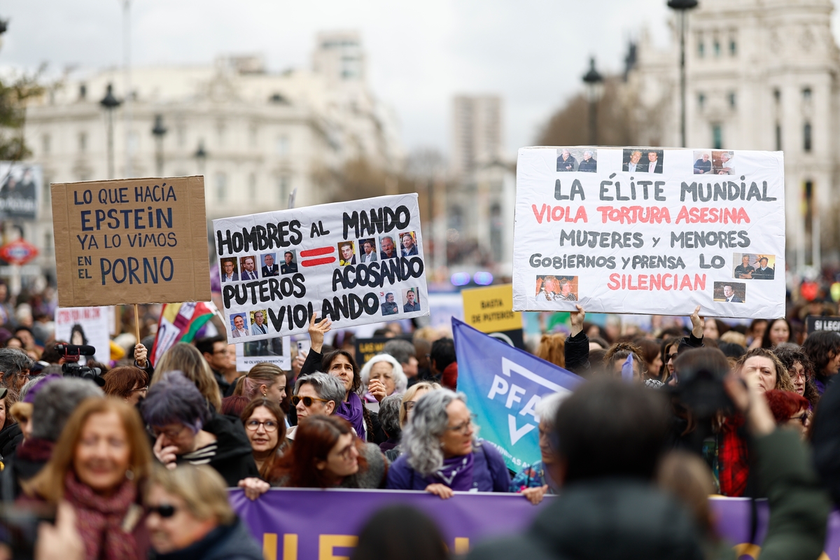 Manifestación organizada por el Movimiento