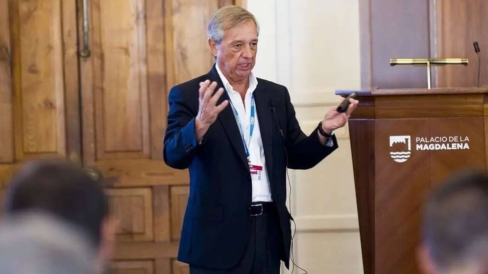 El ex alto cargo del Ministerio de Teresa Ribera detenido hace una semana, Eugenio Domínguez, en la Universidad Internacional Menéndez y Pelayo.