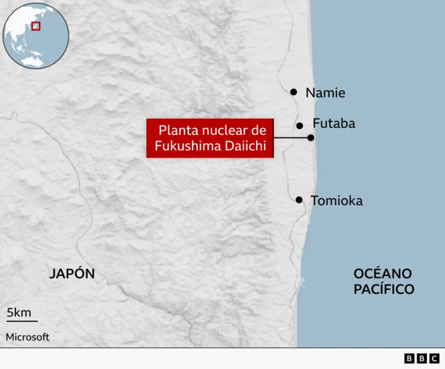 Mapa de la costa de Japón con la planta de Fukushima y las ciudades de alredador señaladas