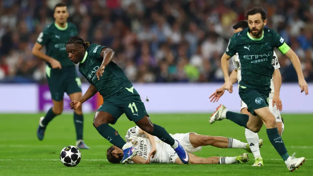 Jeremy Doku, en acción contra el Real Madrid