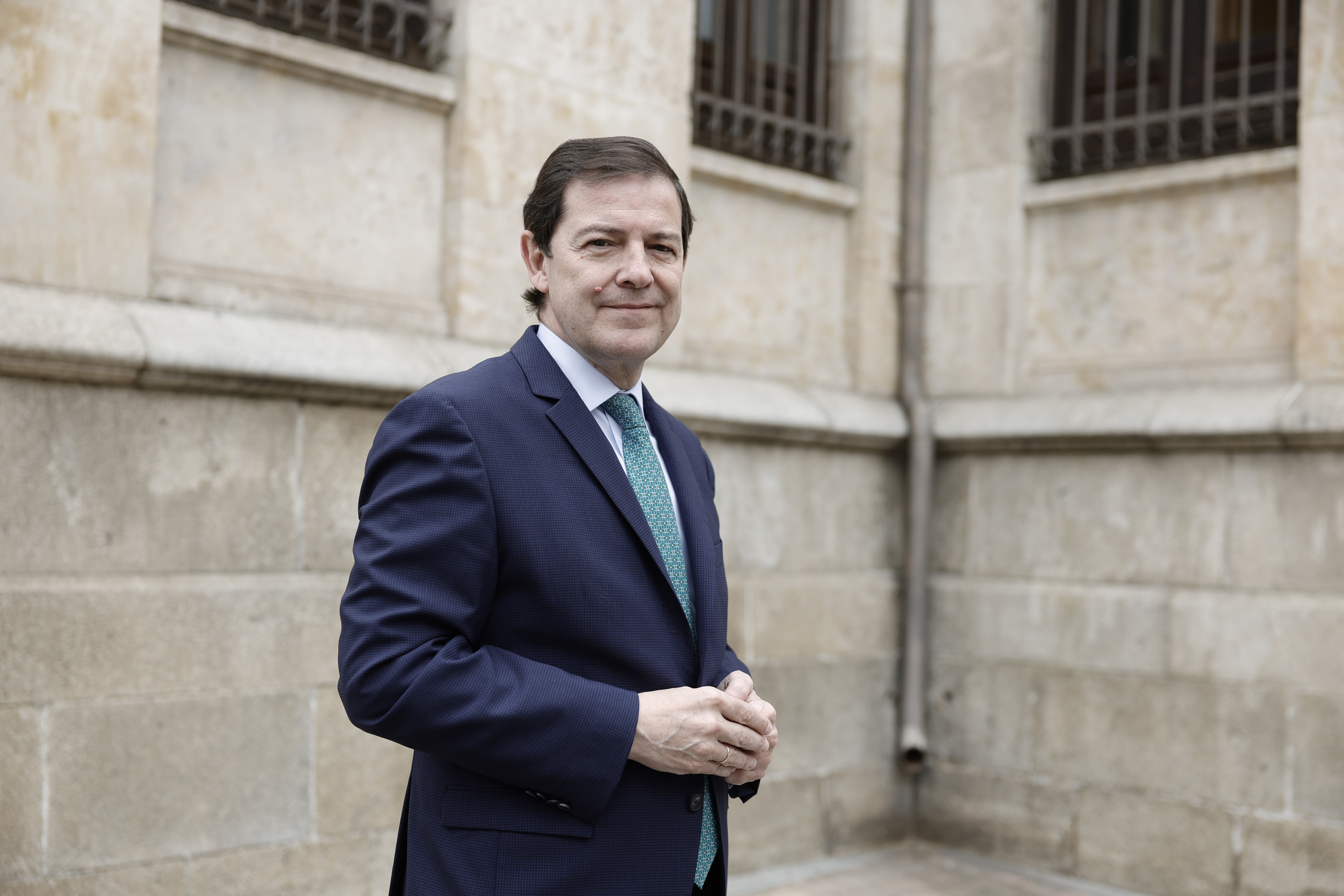 Alfonso Fernández Mañueco, presidente en funciones de la Junta de Castilla y León, durante la entrevista el pasado día 18 en Salamanca.