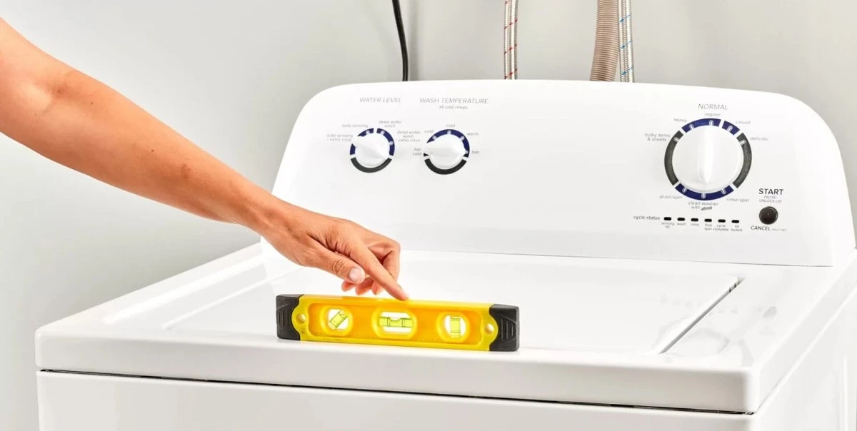 Adiós a la cal en tu lavadora: el método de 100g para una descalcificación total - image 1
