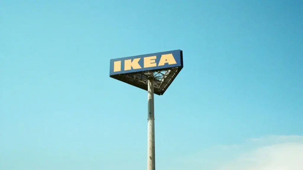 Adiós a la factura alta: el truco de IKEA con KABBLEKA para tu salón