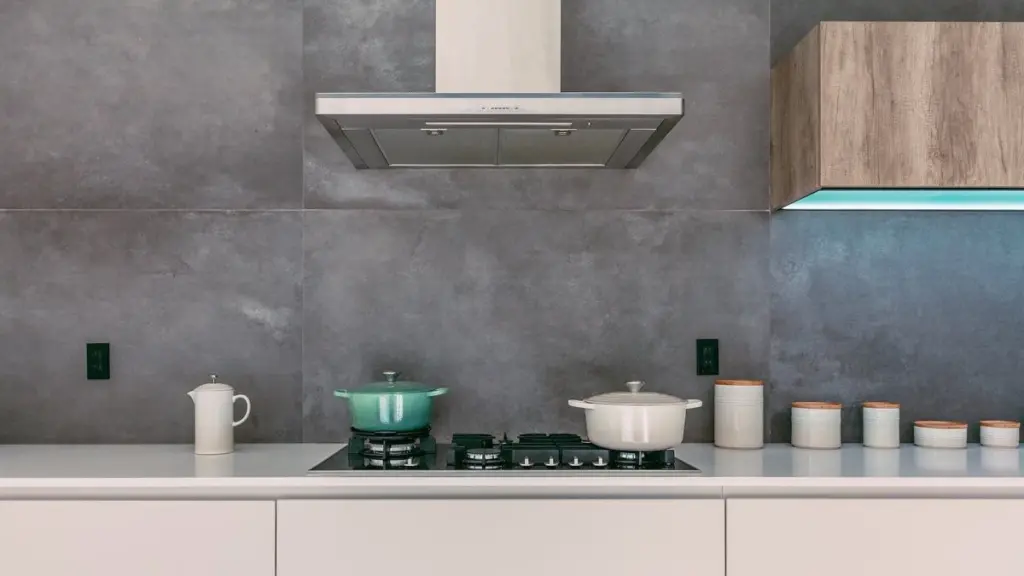 Adiós a la grasa en la rejilla de ventilación de cocina sin desmontar nada