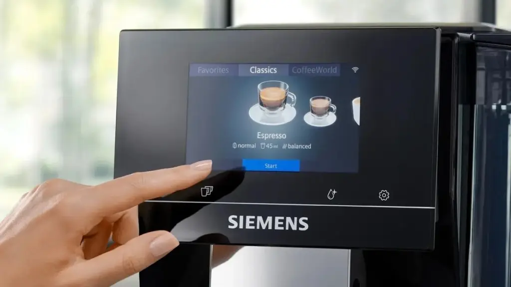 Adiós a las cápsulas: ahorra 600€ con la Siemens EQ700 en RTV Euro AGD