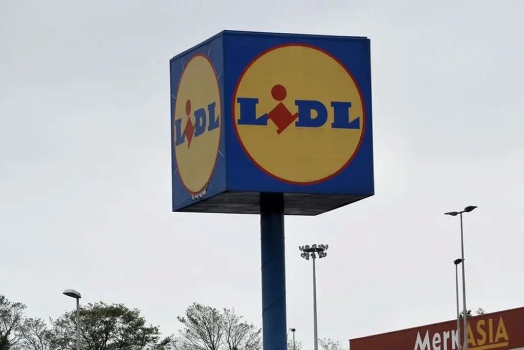 Adiós a las multas de poda: la motosierra recargable Parkside de Lidl que ahorra 200€