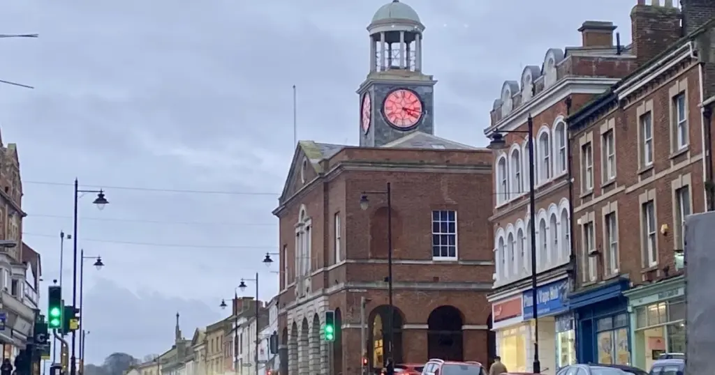 Ampliación legal: el método de Dorset Council en Bridport para ganar 30% más espacio
