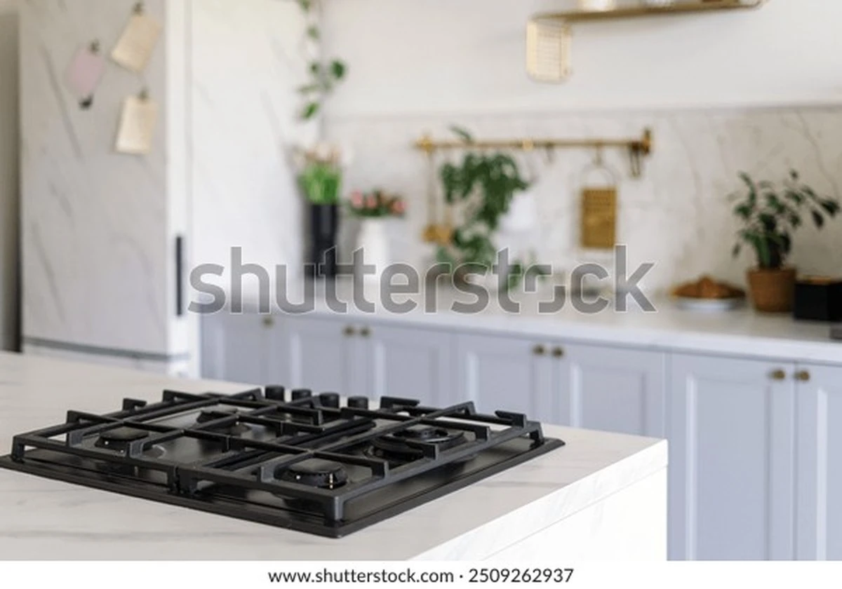 Cocina en la mitad de tiempo: el éxito de Amazon y su Pigeon Aster 4 Burner Gas Stove - image 1