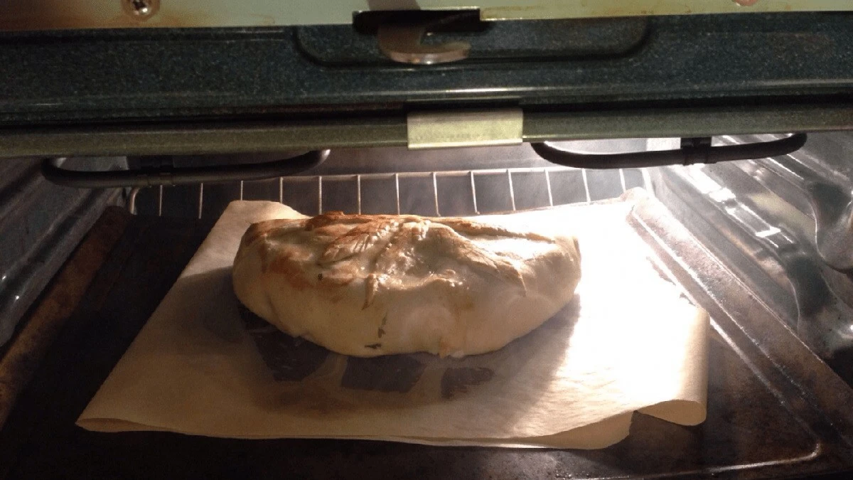 Cuidado con el papel de horno: el error a más de 220°C y el riesgo de PFAS - image 1