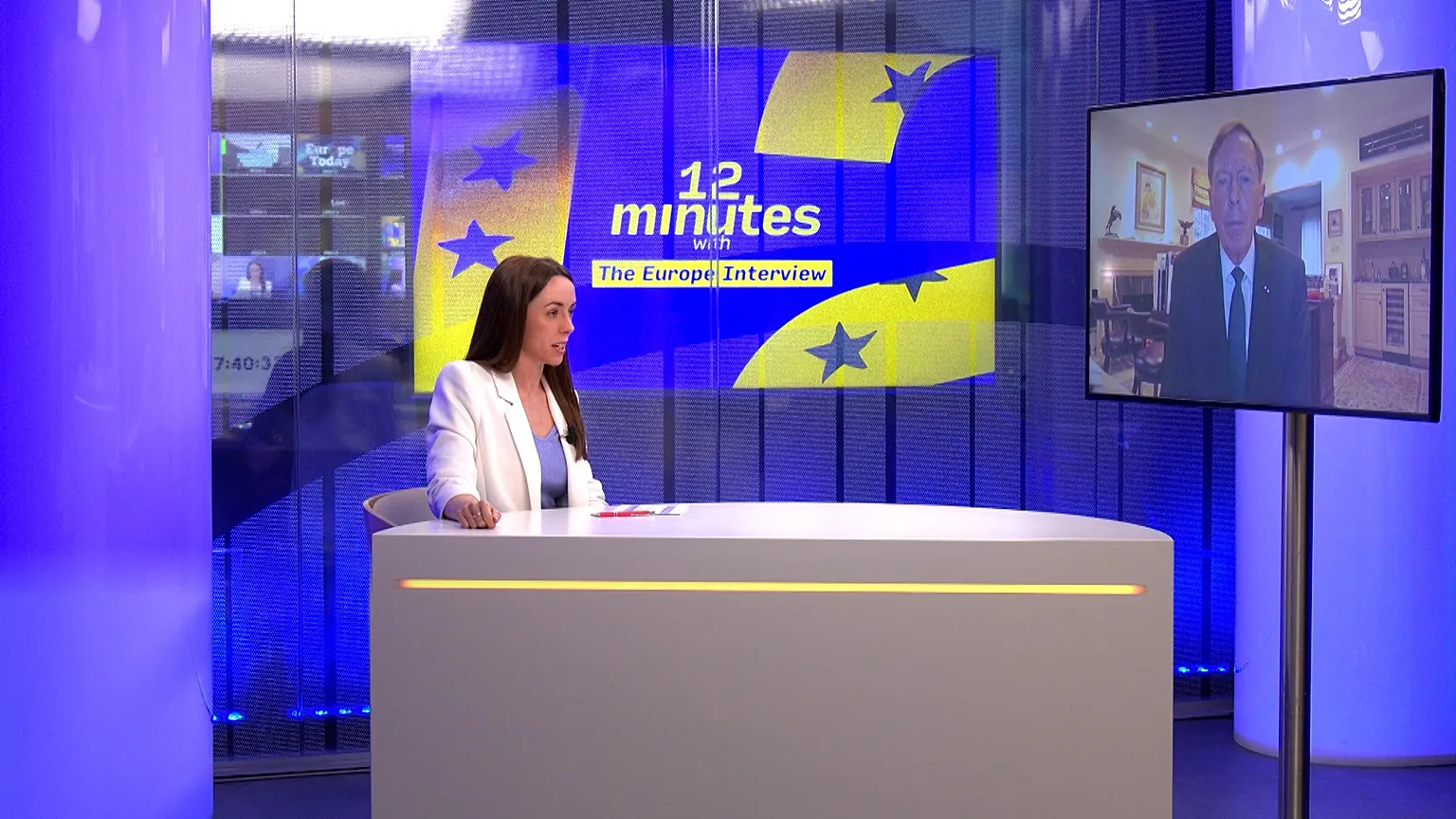 Former CIA Director and retired US Army General David Petraeus, during an interview with Euronews.