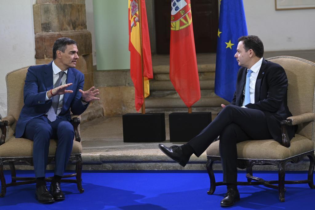 Pedro Sánchez y Luis Montenegro.